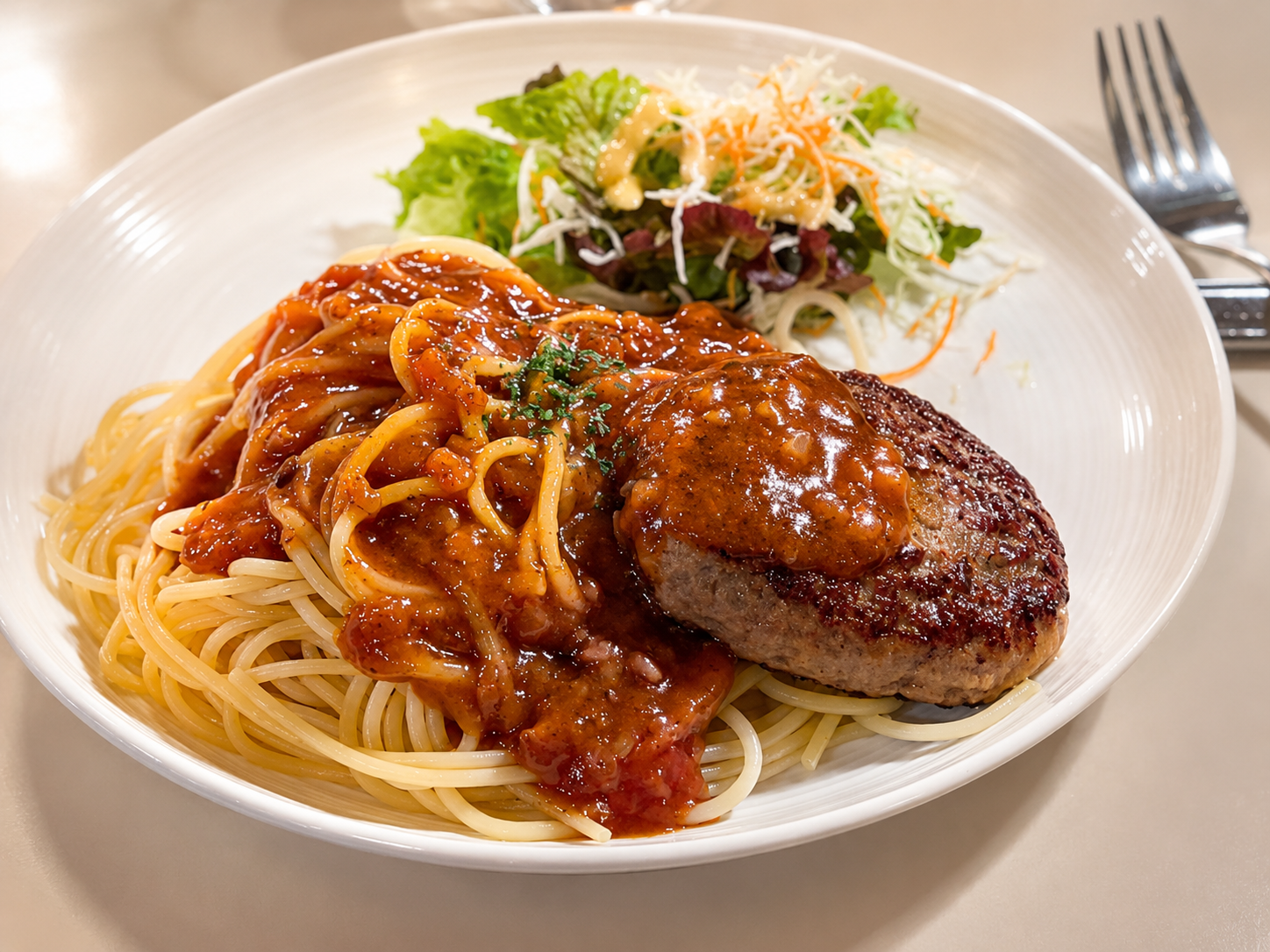 ハンバーグナポリタン